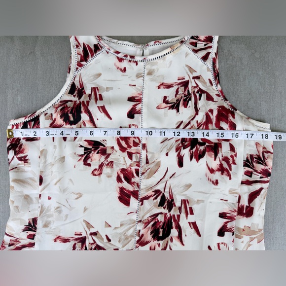 White House Black Market Floral Print Tank Camisole Ecru - Picture 4 of 8